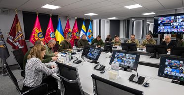 "Большие и мощные анонсы": Умеров назвал 5 главных итогов 17-го "Рамштайна"