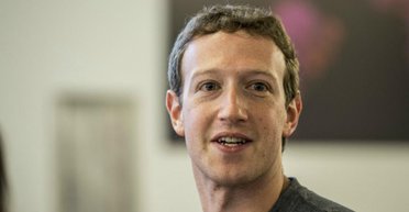 Марк Цукерберг тимчасово проміняв офіс на шикарну яхту, — ЗМІ (фото)