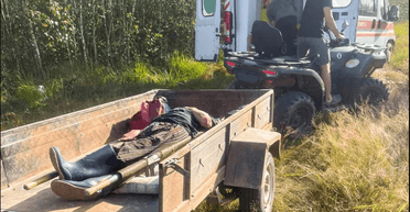 На Рівненщині жінка застрягла у болоті майже на весь день: чому так сталося (фото)