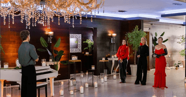 Познакомился с родителями и выгнал из проекта: стали известны финалистки шоу "Холостяк"