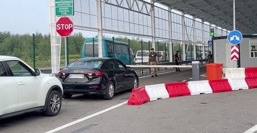 Выезд из Украины: какие документы нужны для пересечения границы с детьми и животными