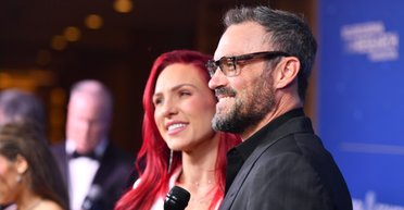 Колишній чоловік Меган Фокс вийшов у світ з нареченою (фото)