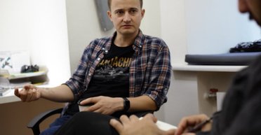 "За правду відправляють штурмувати посадки": Тарас Чмут назвав ключову проблему ЗСУ (відео)