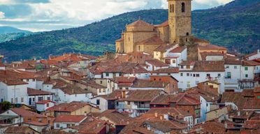 Всем желающим предлагают $16 000 за переезд в райский уголок в Испании (фото)