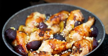 Деликатес из самых доступных продуктов: рецепт вкусного блюда из курицы