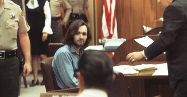 Три наследника Чарльза Мэнсона борются за наследство в миллион долларов