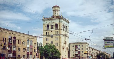 Осень Заречной улицы. Где в Запорожье увидеть уникальный заповедник советской архитектуры