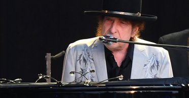 Порваний і вигорілий рукопис пісні Боба Ділана пішов з молотка за $508 тисяч (фото)