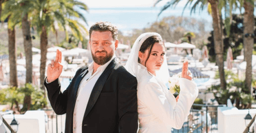 Виїхав з України: найкрасивіший чоловік планети Богдан Юсипчук одружився (фото)