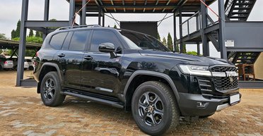 Toyota Land Cruiser 300 получил необычную версию с защитой от пуль (фото)