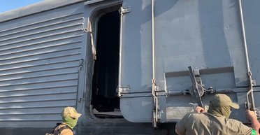 Железная стена оккупантов на Донбассе: что представляет собой "царь-поезд" и может ли он помешать ВСУ