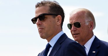 Байден пробачив сина — кого помилує Трамп? Які наслідки може мати рішення президента, що йде