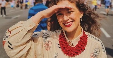 "Ухватила за волосы": на Ивано-Франковщине из-за русской музыки женщина набросилась на другую (видео)