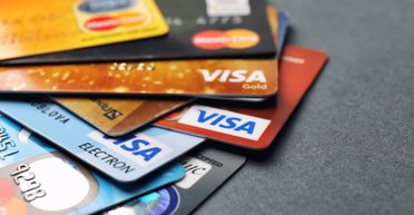 В Україні запустять одну картку для усіх державних виплат: що відомо про "Дія. Картку"