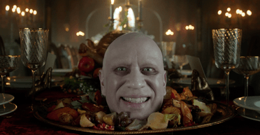 Начались съемки 3 сезона "Венздей": что нового ждет фанатов истории о "Неверморе" (видео)