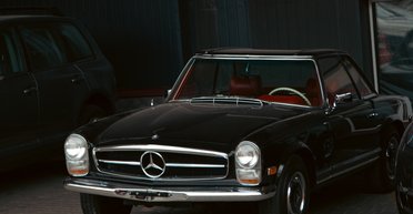 Настоящий эксклюзив: в Украине заметили Mercedes из фильма "Достучаться до небес" (фото)