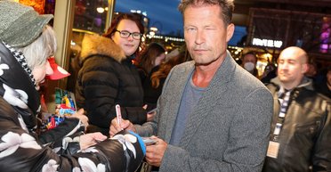 Борется с сепсисом: известному немецкому актеру Тилю Швайгеру грозит ампутация ноги