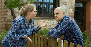 Не хотят воевать друг с другом: какие темы разделяют украинцев и как РФ может это использовать