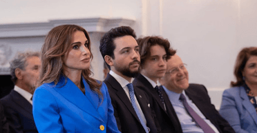 Королева Ранія зʼявилася на публіці з чоловіком та синами (фото)