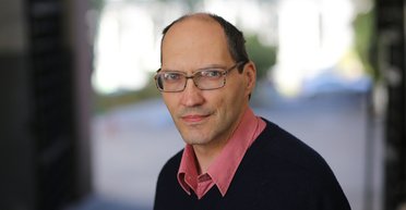 От любви до ненависти. Чем человек отличается от обезьян