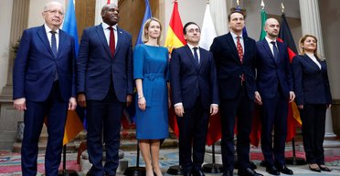 Проведут "антимай": Франция подтвердила собрание глав МИД в Киеве на 9 мая (видео)