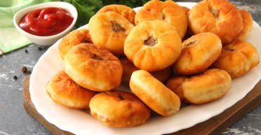 Как приготовить беляши: лучший рецепт теста на кефире