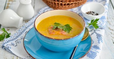 Просто і ситно: данський гороховий суп із копченими реберцями