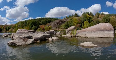 От слова "Бог". Путешествие по самой украинской реке