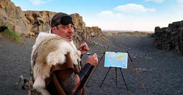 Более 40 путешествий: мужчина завязывает глаза и наугад бросает дротик в карту мира (видео)