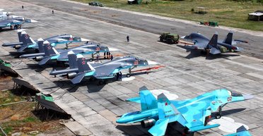 Су-34 в Воронеже: США не разрешают ВСУ уничтожить носители КАБ, — СМИ (фото)