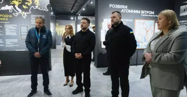 Обновленная экспозиция, уникальные документы и интерактивные пространства: Президент Украины посетил Национальный музей "Чернобыль"