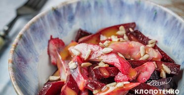 Нестандартне поєднання: салат з буряком та оселедцем