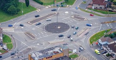 "Инженерный шедевр": как сложная дорога в Британии стала местом семейного отдыха (фото)