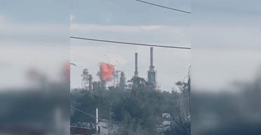 Масована атака на РФ: дрон уразив НПЗ в Дагестані за понад 1 000 км від фронту (відео)