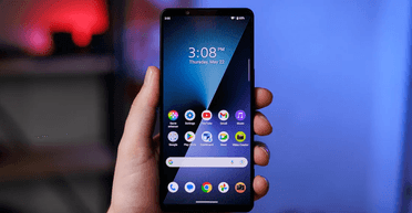 Повернення легенди: популярні телефони Sony знову з'являться на ринку. Що відомо