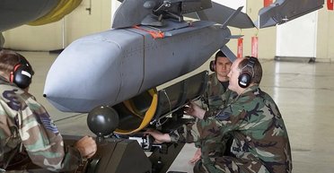 Україна отримає американські бомби JSOW: скільки зброї могли передати США