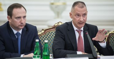 Перестановка слагаемых. Кто пришел на замену Борису Ложкину