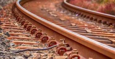 Новый путь, старые рельсы: готова ли Украина отказаться от железной дороги советского стандарта