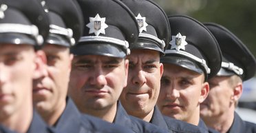 У Раді пропонують мобілізувати на війну правоохоронців: кого це може торкнутися