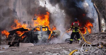 Шрапнелью — по Сумам: почему нельзя стрелять так, как Россия, даже если цель — военные