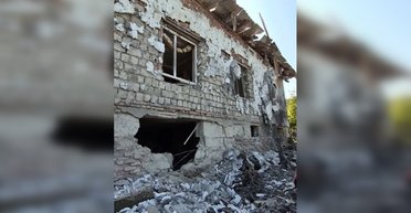 Удар по Ивано-Франковску: дом разрушило до подвала, в котором едва не погибла семья (видео)