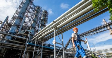 Нефть на мировом рынке может подорожать до $100 за баррель, — аналитики