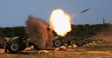 Військова допомога окупантам: яку зброю РФ може отримати від Китаю, — експерти (фото)