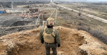 Залегли на дно под Луганском: наемники из Непала массово дезертируют с ВС РФ, — ГУР (фото)