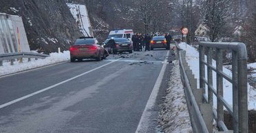 Українець на BMW протаранив кортеж прем'єр-міністра Чорногорії (фото)