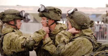 На оккупированной части Запорожья подростков готовят к службе в армии РФ, — ЦНС