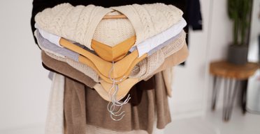 6 секретов, как освободить больше места в шкафу