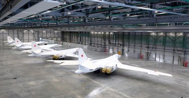 Операція "Павутина": на четвертий рік війни в РФ почали будувати укриття для літаків (фото)