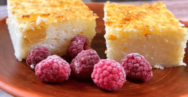 Бабка з рисом, родзинками та сиром: страва, вигадана українськими господинями (відео)