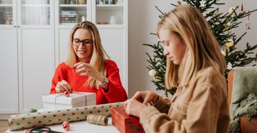Подарунки на День Святого Миколая: топ 5 гаджетів, які поміщаються під подушку (фото)